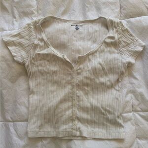 Brandy Melville John Galt Cream White Ribbed Cropped Top Shirt in good condition
